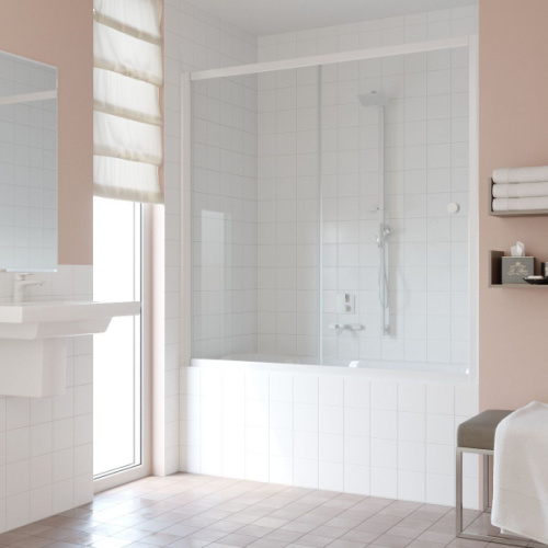 Душевая шторка на ванную стекло прозрачное Vegas-glass ZV 180 01 - фото 1