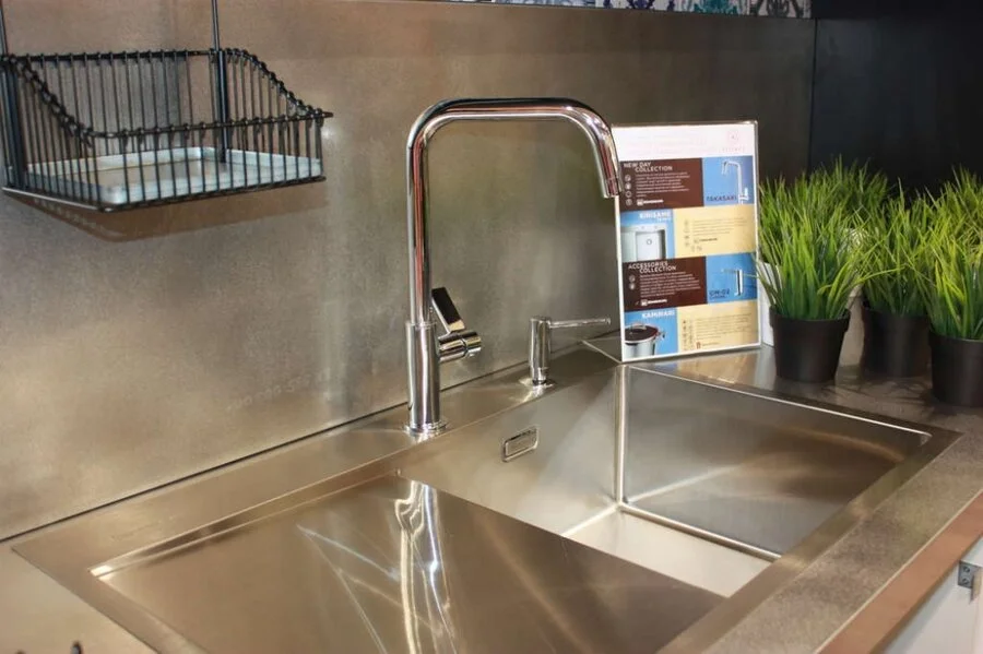 Мойка для кухни Omoikiri Akisame 78-GM-L 78 см вороненая сталь чаша слева - фото 4