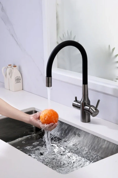 Смеситель для кухни Paulmark Salix вороненая сталь/черный, современные, hi-tech - фото 3