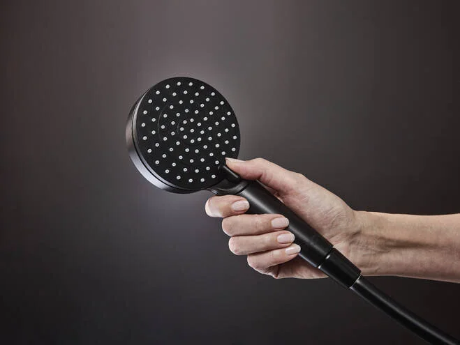 Душевая стойка Hansgrohe Vernis Shape черная матовая, черные - фото 3