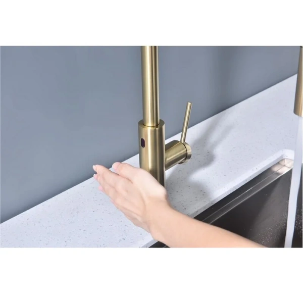 Смеситель для кухни Paulmark Senso светлое брашированное золото, на мойку, на столешницу - фото 6