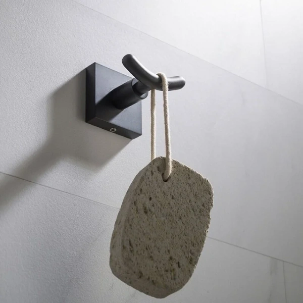 Крючок черный Timo Selene 12012/03 - фото 3