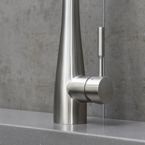 Смеситель для кухни Lemark Expert с выдвижным изливом - фото 4