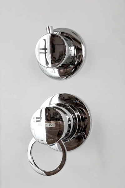 Душевая кабина Deto EM 90x90 см с крышей, со стеклянными задними стенками - фото 8