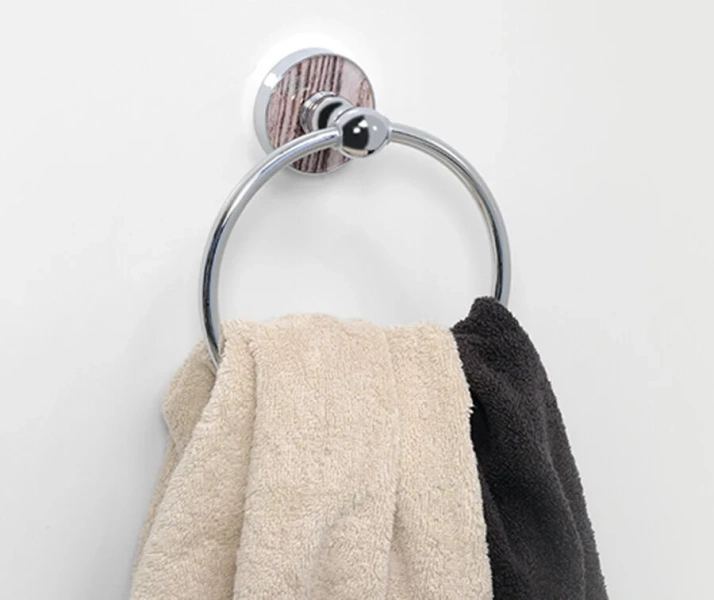 Полотенцедержатель WasserKRAFT Regen хром/дерево - фото 3