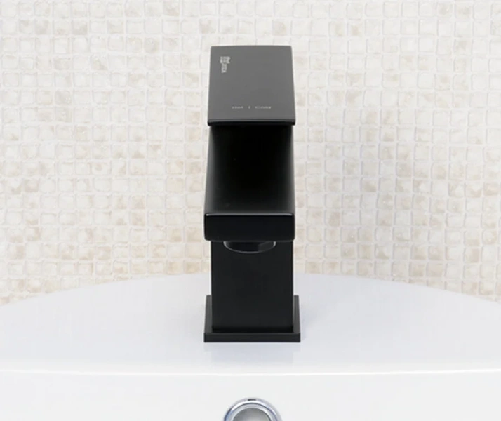Смеситель для раковины WasserKRAFT Abens черный матовый - фото 4