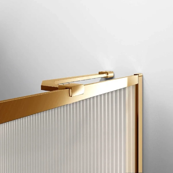 Шторка для ванны Vincea 70x140 см профиль брашированное золото стекло рифленое, недорогие - фото 3