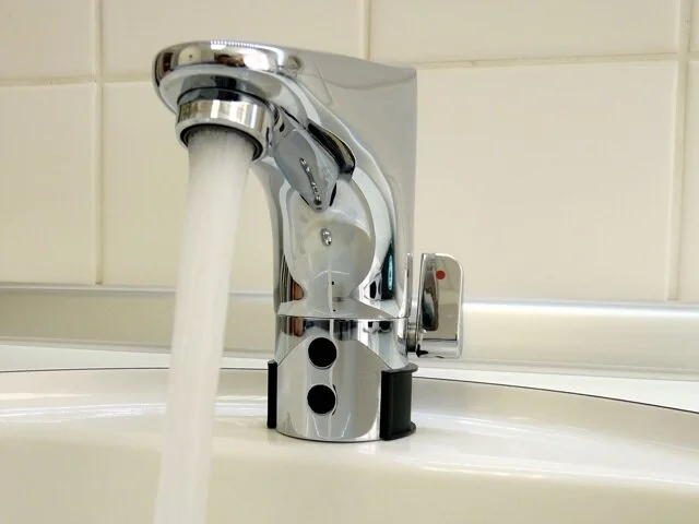 Кран для раковины бесконтактный Grohe Europlus E 36016001 - фото 4