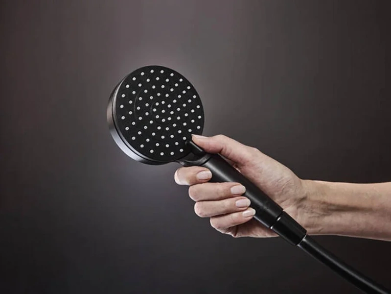 Душевая стойка Hansgrohe Vernis Shape черная матовая - фото 3