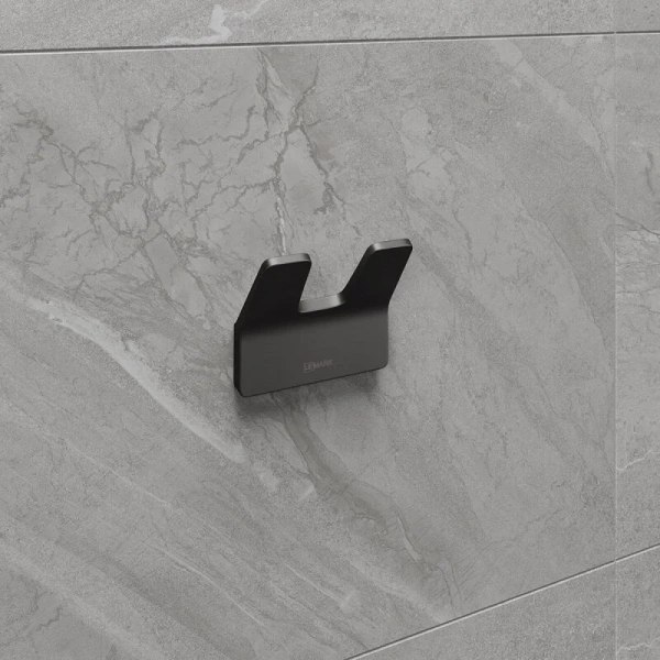 Крючок для ванной Lemark Smooth Line графит - фото 3