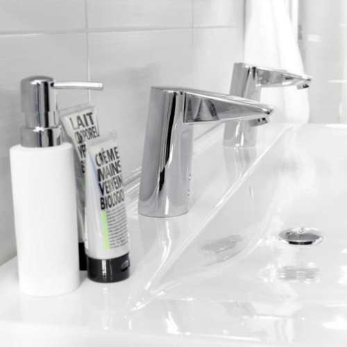 Смеситель для раковины бесконтактный Oras Cubista 2814F - фото 2