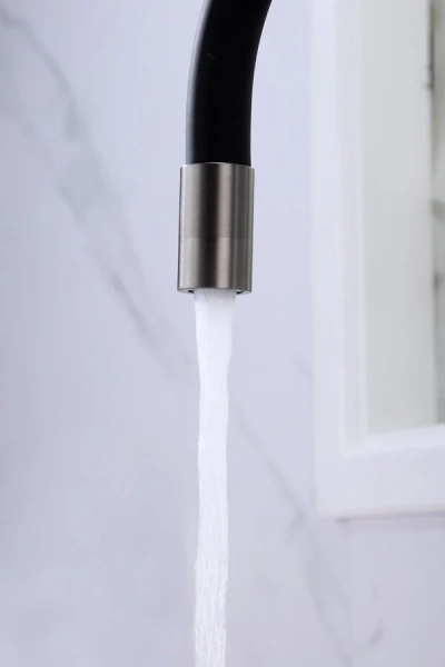 Смеситель для кухни Paulmark Salix вороненая сталь/черный, в наличии - фото 10