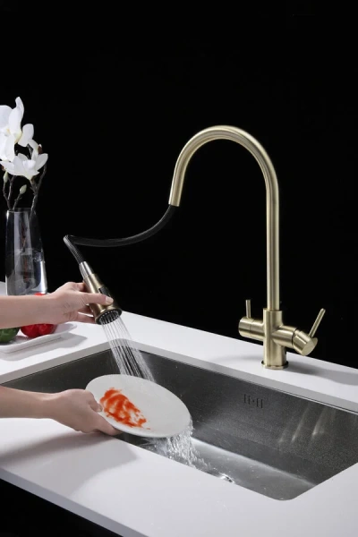 Смеситель для кухни Paulmark Lange бронза, в наличии - фото 10