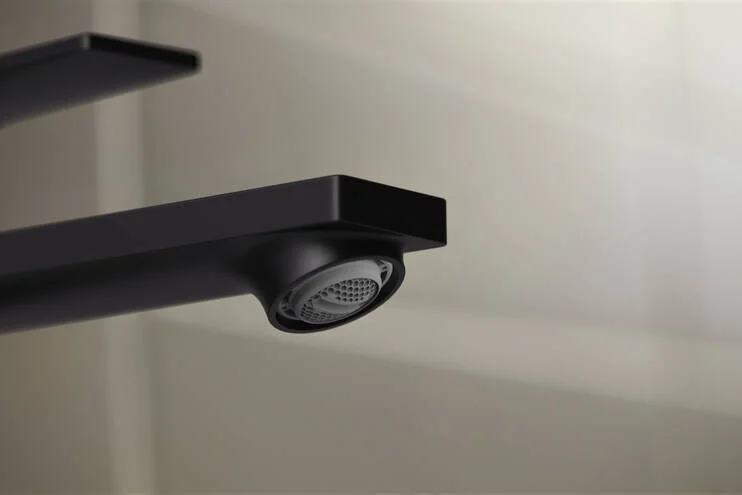 Смеситель для раковины Hansgrohe Rebris черный матовый - фото 4
