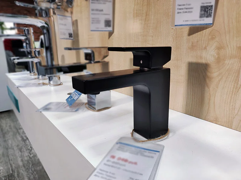 Смеситель для раковины Hansgrohe Vernis Shape матовый черный, на раковину - фото 6