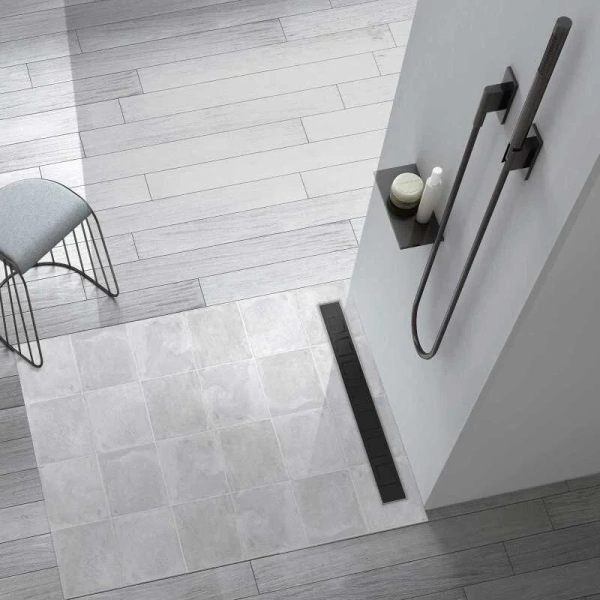 Душевой лоток Vincea Say Optima 75 см черный матовый/хром - фото 1