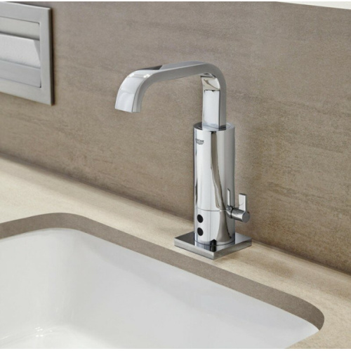 Смеситель для раковины бесконтактный Grohe Allure  36098000 - фото 3