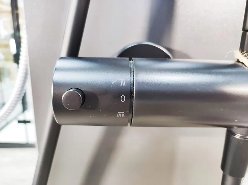 Душевая стойка Kludi Logo с термостатом, настенные - фото 7