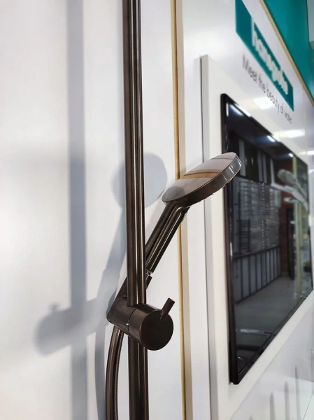 Душевая стойка Hansgrohe Croma Select S черный хром, без излива - фото 5