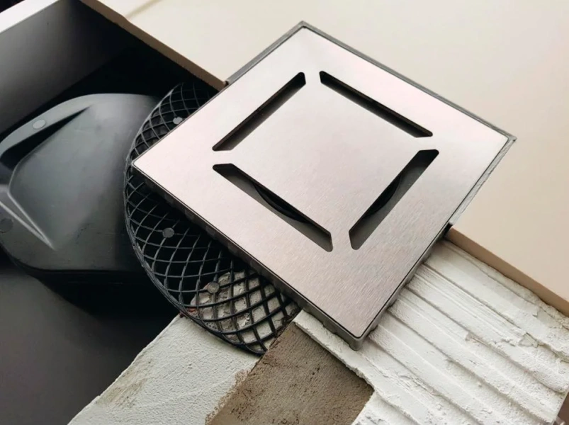 Душевой трап BERGES PLATZ Norma 15 см хром, для монтажа в пол - фото 4