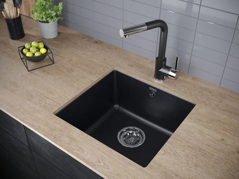 Смеситель для кухни Paulmark Kassel черный металлик, современные, hi-tech - фото 3