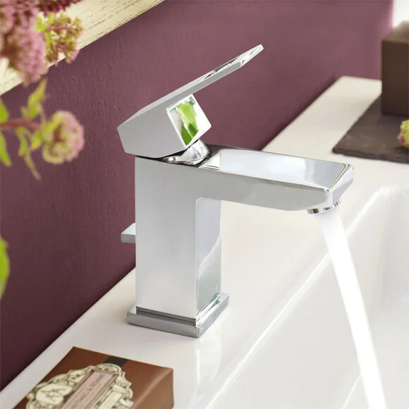 Смеситель для раковины с энергосберегающим картриджем Grohe Eurocube 2339200E - фото 3