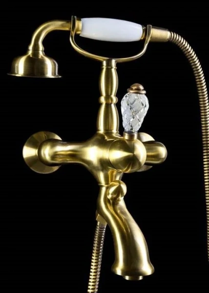 Смеситель для ванны Boheme Crystal с фиксированным изливом