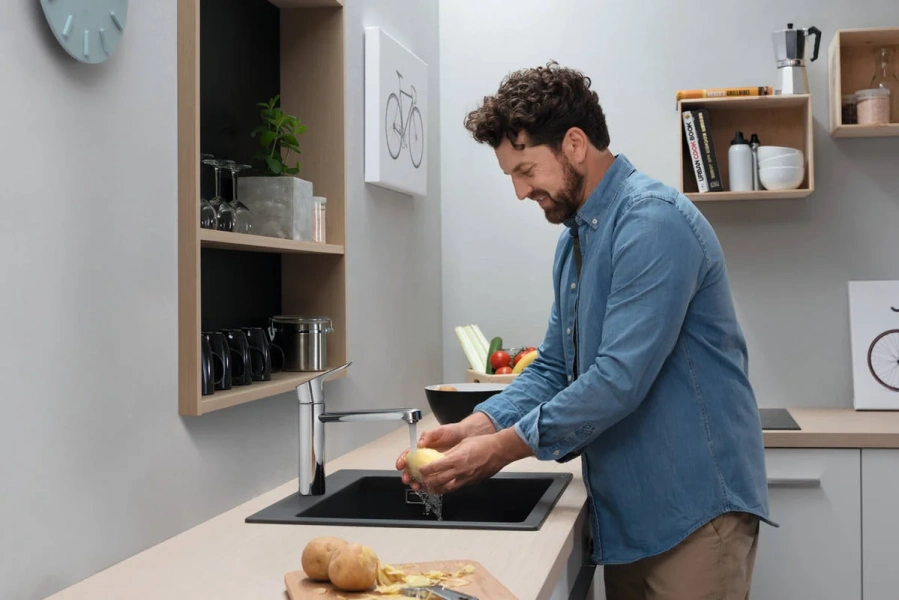 Смеситель для кухни Hansgrohe Focus M43 хром - фото 4