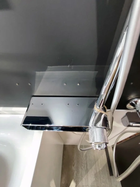 Душевая стойка Am.Pm X-Joy F0785A6 с полкой, со смесителем - фото 8