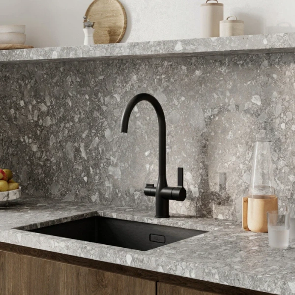 Смеситель для кухни IDDIS Pure черный, современные, hi-tech - фото 3