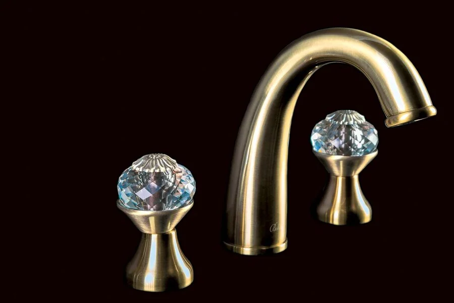 Смеситель для раковины Boheme Flora бронза - фото 1