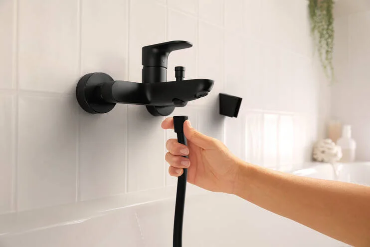 Смеситель для ванны Hansgrohe Rebris S матовый черный - фото 4