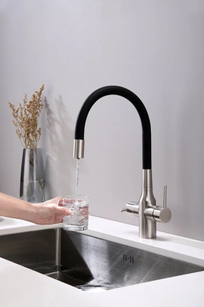 Смеситель для кухни Paulmark Salix никель/черный, нет в наличии - фото 10