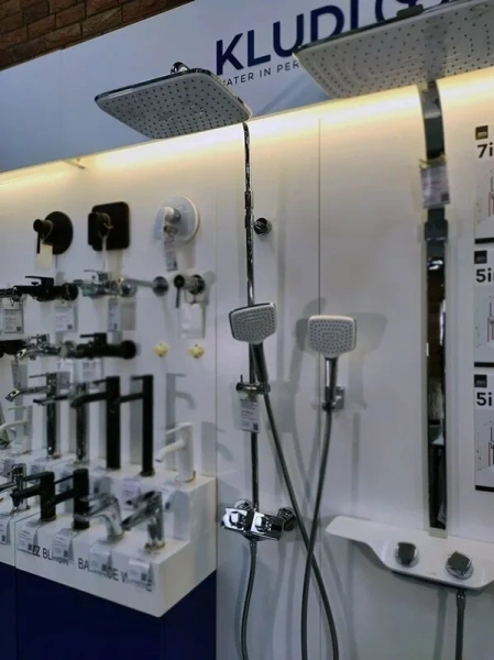 Душевая стойка Kludi Cockpit с термостатом, без излива - фото 5
