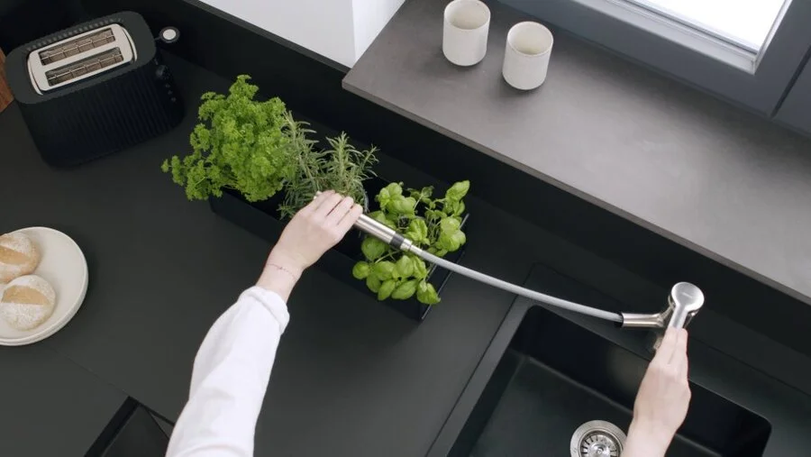Смеситель для кухни Hansgrohe Zesis M33 сталь, c выдвижным изливом (лейкой) - фото 7