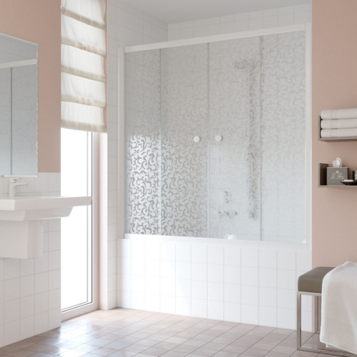 Душевая шторка на ванную профиль черный матовый стекло фея Vegas-glass - фото 1