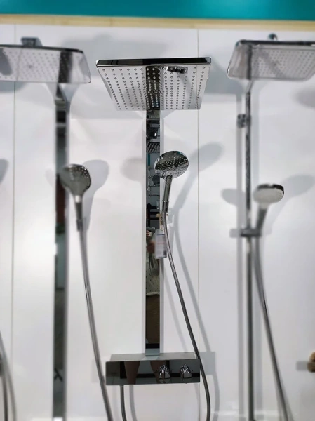 Душевая стойка Hansgrohe ShowerTablet хром - фото 3