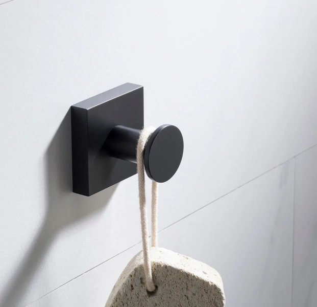 Крючок для ванной черный Timo Selene 12011/03 - фото 3