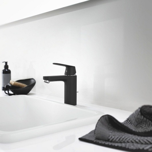 Смеситель для раковины Grohe Eurosmart Cosmopolitan черный сатин - фото 3