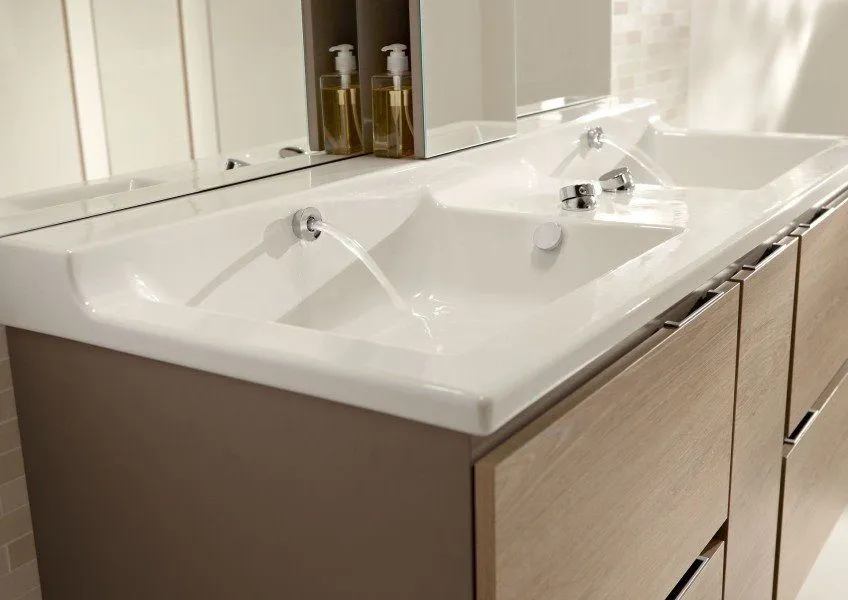 Раковина Jacob Delafon Soprano 140 см подвесная - фото 2