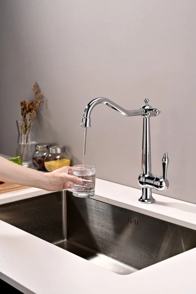 Смеситель для кухни Paulmark Retro Re213226 латунь - фото 3