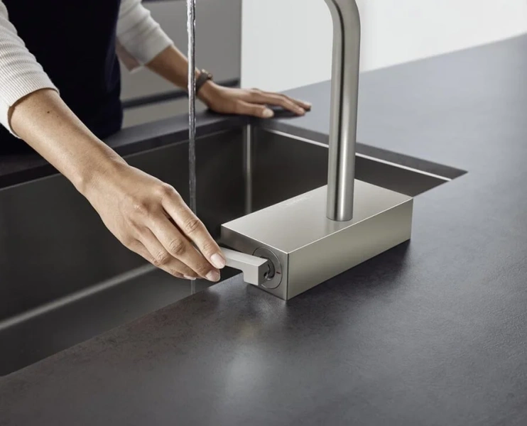 Смеситель для кухни Hansgrohe Aquno Select с вытяжным душем - фото 4