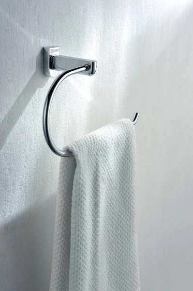 Полотенцедержатель Lemark Omega хром - фото 3