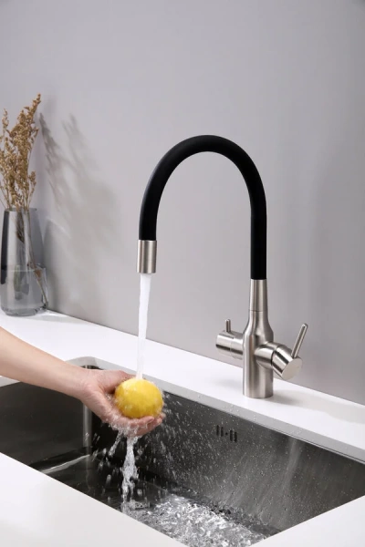 Смеситель для кухни Paulmark Salix никель/черный, современные, hi-tech - фото 3
