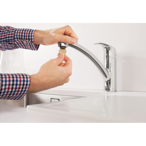 Смеситель для кухни с ограничением расхода воды Grohe Eurosmart - фото 3