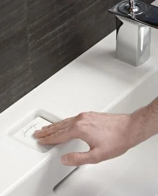 Раковина двойная Jacob Delafon Terrace 150 см с подсветкой, белая EXA9112-00 (детальная фотография), керамические