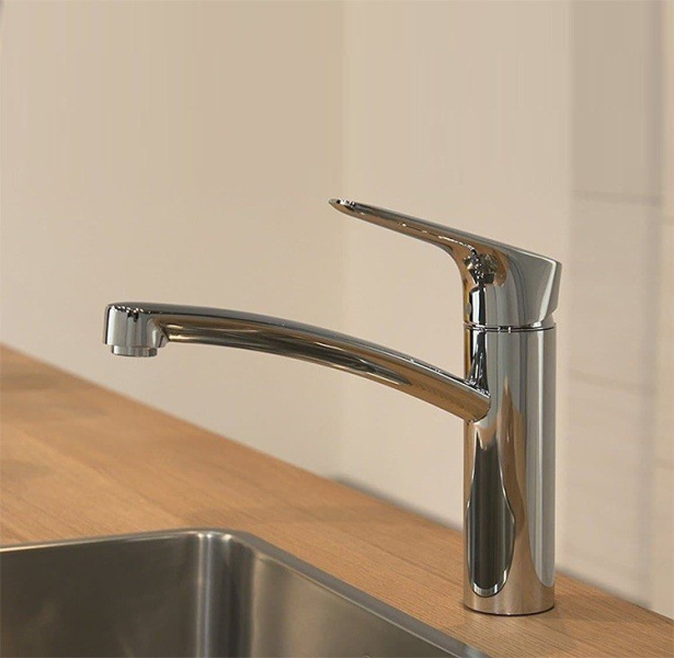 Смеситель для кухни Hansgrohe Logis однорычажный 71832000 (детальная фотография), для кухни