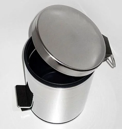 Мусорное ведро WasserKRAFT 7 л K-637 (детальная фотография), хром