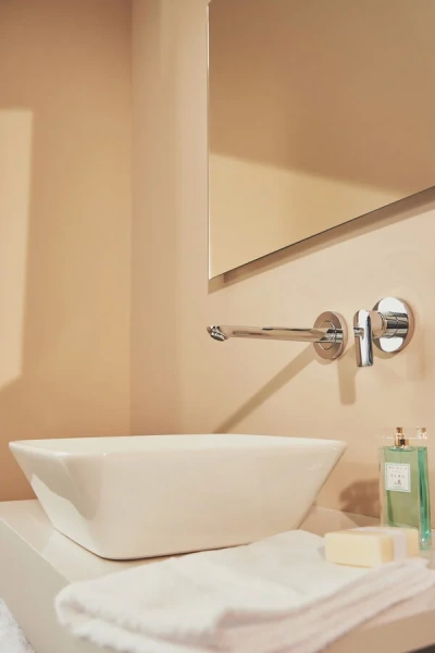 Смеситель для раковины Ideal Standard Connect Air A7009AA с внутренней частью (детальная фотография), современные, hi-tech