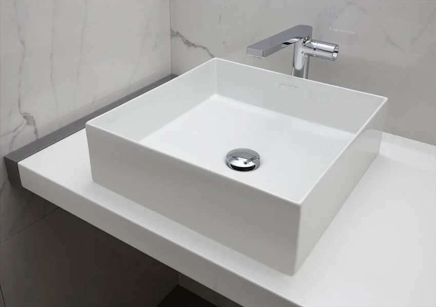 Раковина Jacob Delafon Delta Pure 39 см белая, тонкая керамика E90011-0 (детальная фотография), 40 см